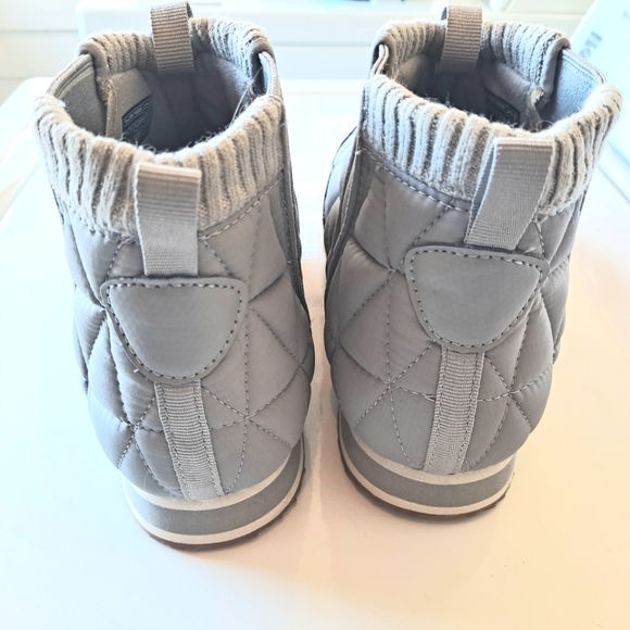 Gray Teva Womens Quilted Casual Mid Boot Shoes - Picture 3 of 6